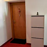 A Cozy Little Flat In Ried 아파트 *